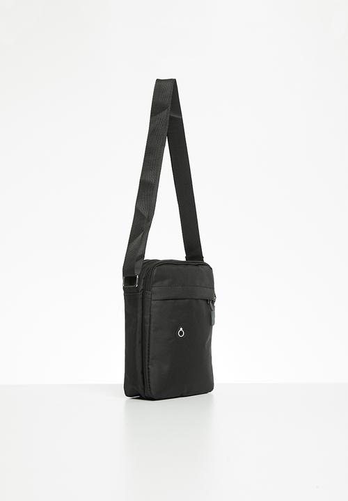 Superbalist - Archie crossbody bag - black