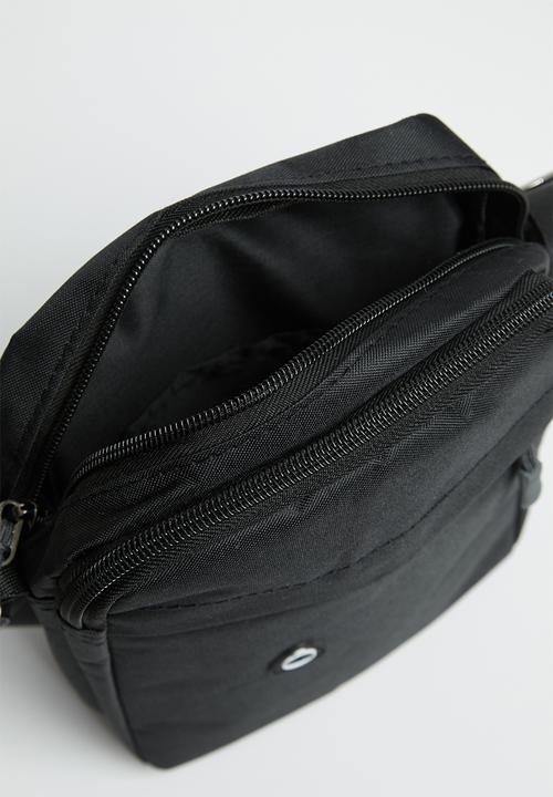 Superbalist - Archie crossbody bag - black