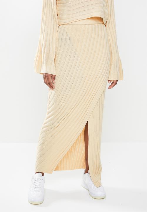 Missguided - Asymmetric midaxi skirt co ord - stone