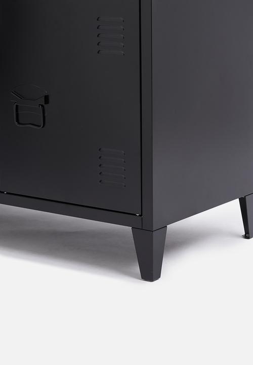 Basics - Matapouri side board - black