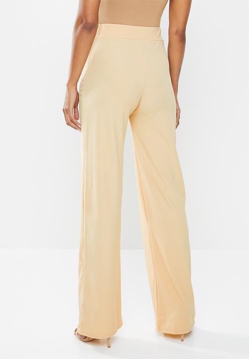 Missguided - Petite ribbed wide leg trouser - beige