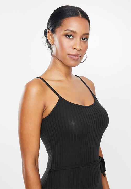 Missguided - Petite tie belt cami midi dress - black