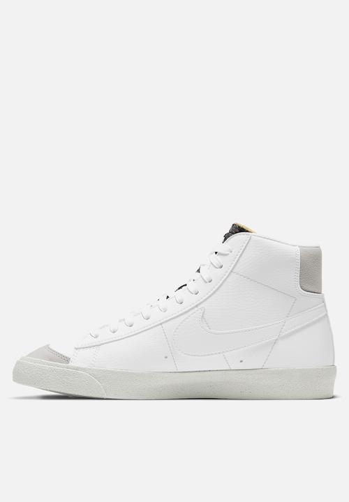 Nike - Nike blazer mid '77 vintage - white/white-lt smoke grey-bright crimson