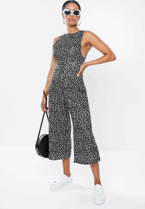 Missguided - Petite mono print racer culotte jumpsuit - black & white