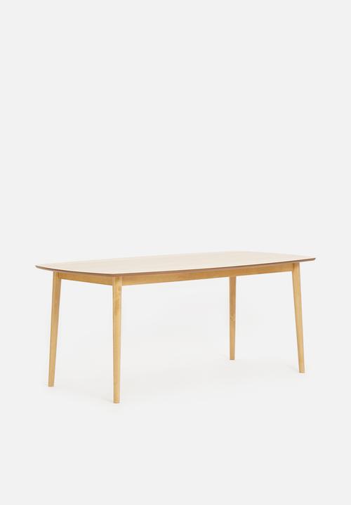 Sixth Floor - Hasting dining table - oak