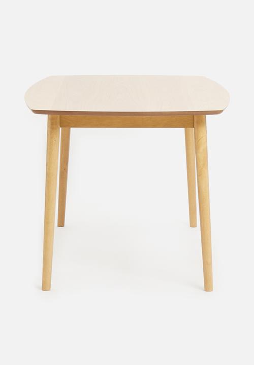 Sixth Floor - Hasting dining table - oak