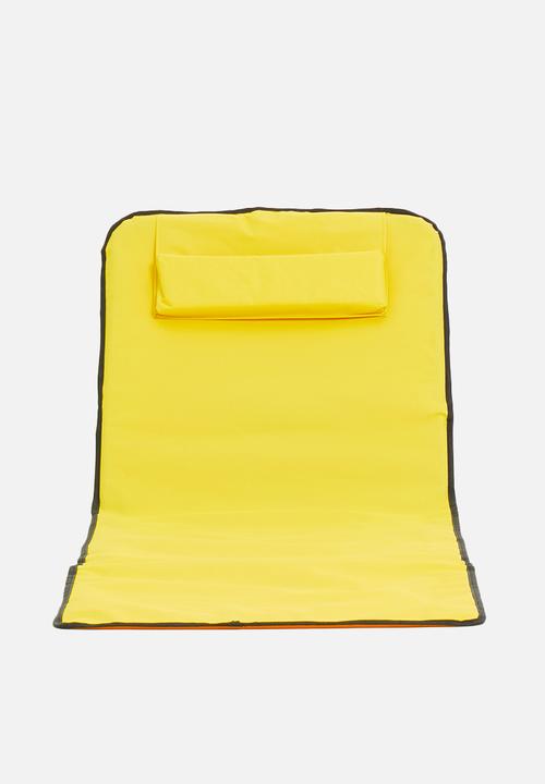 H&S - Foldable beach mat - yellow