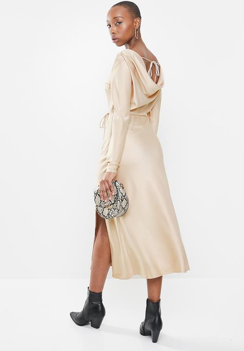 Glamorous - Drape back dress - champagne