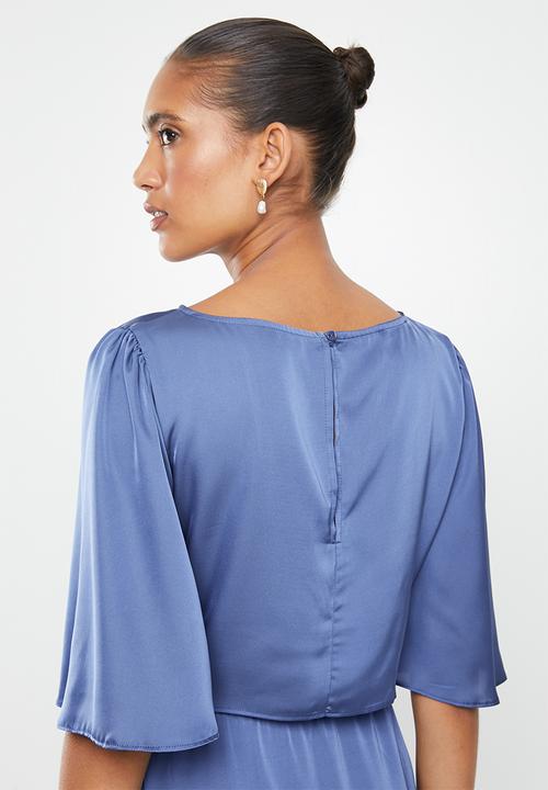 MILLA - Satin twist front angel sleeve top - blue