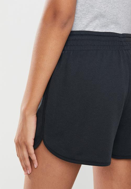 New Balance  - Classic core short - black