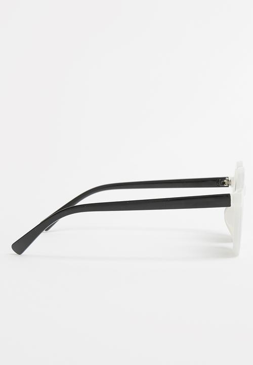 Rebel Republic - Round sunglasses - white