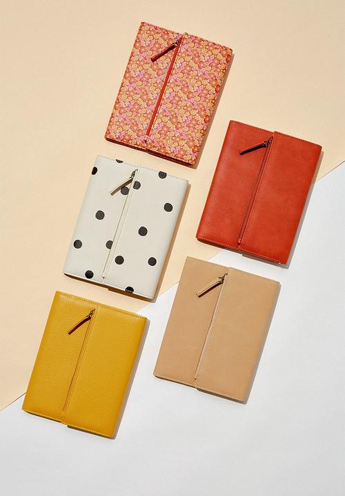 Typo - 2021 zip pocket dairy - orange 