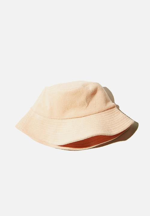 Rubi - Bianca bucket hat - soft peach terry