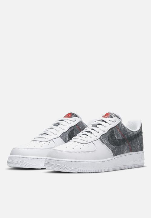 Nike - Air Force 1 '07 lv8 - white/clear-lt smoke grey-black