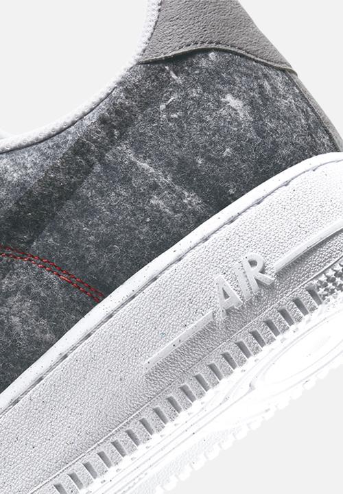 Nike - Air Force 1 '07 lv8 - white/clear-lt smoke grey-black