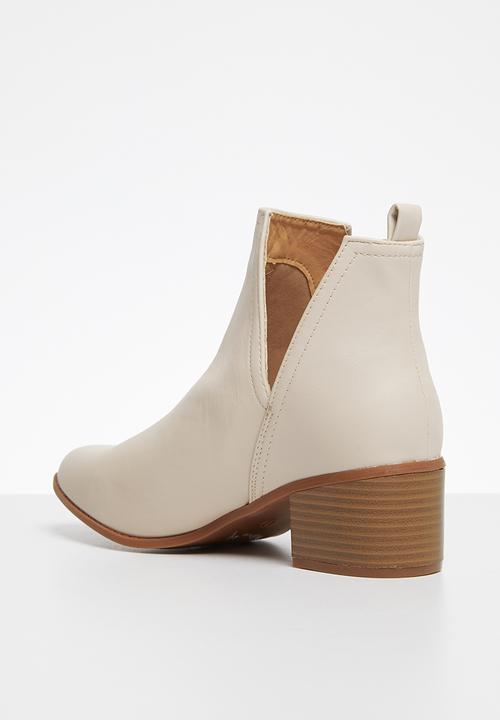 Superbalist - Leah chelsea boot - neutral
