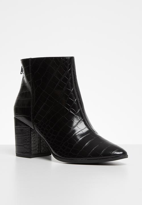 Call It Spring - Julieanne boot - black
