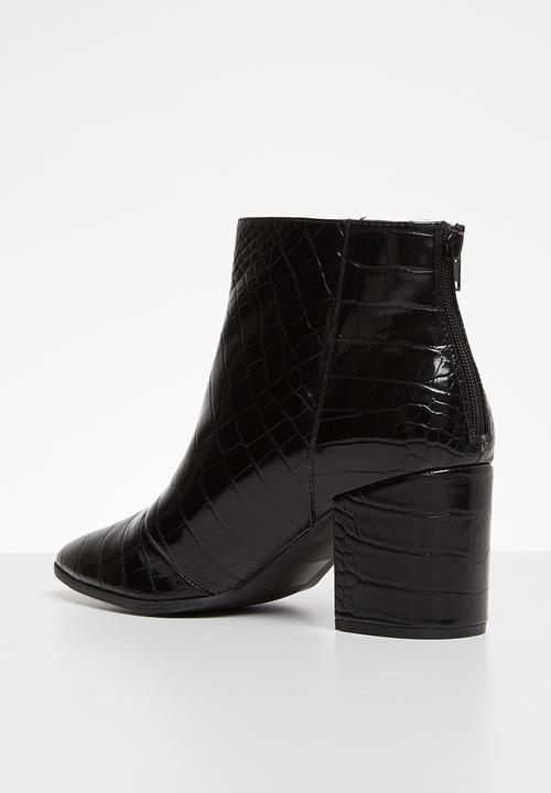 Call It Spring - Julieanne boot - black