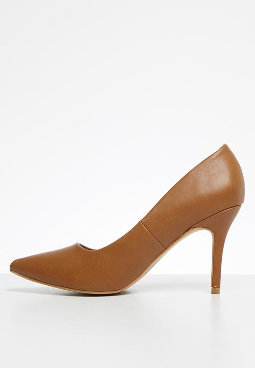 POLO - Aspen mid heel patent court - tan