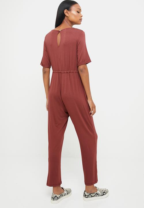 edit - Round neck waisted jumpsuit - brick