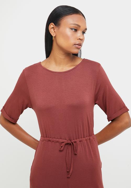 edit - Round neck waisted jumpsuit - brick