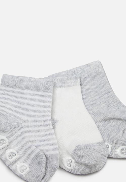 Cotton On - 3 Pack baby socks - grey & white 