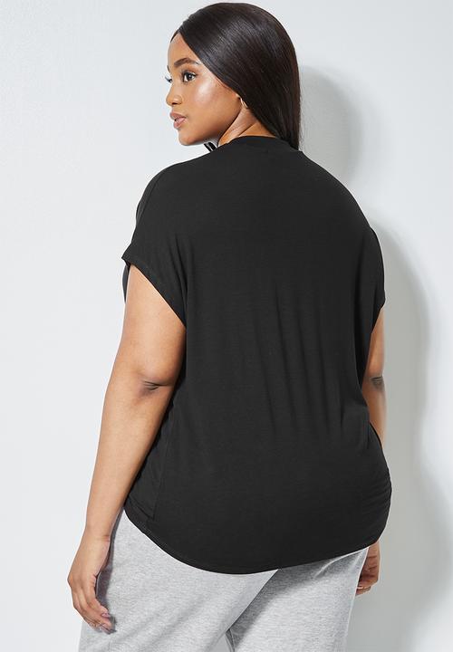 Superbalist - Grown on neck tee - black