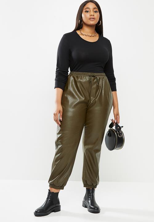 Glamorous - Plus pu trousers- khaki