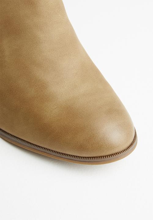 Call It Spring - Erin boot - beige