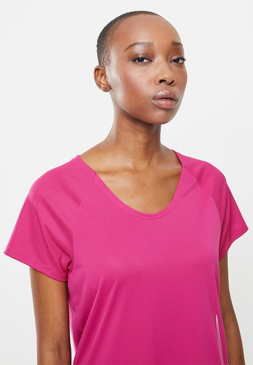 Nike - Icon clash miler top - pink 