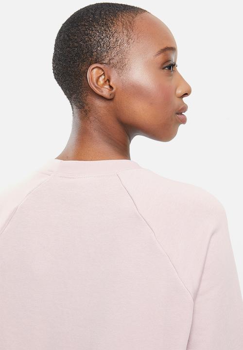 Nike - Nike sportswear essential crew fleece top - dusty pink 