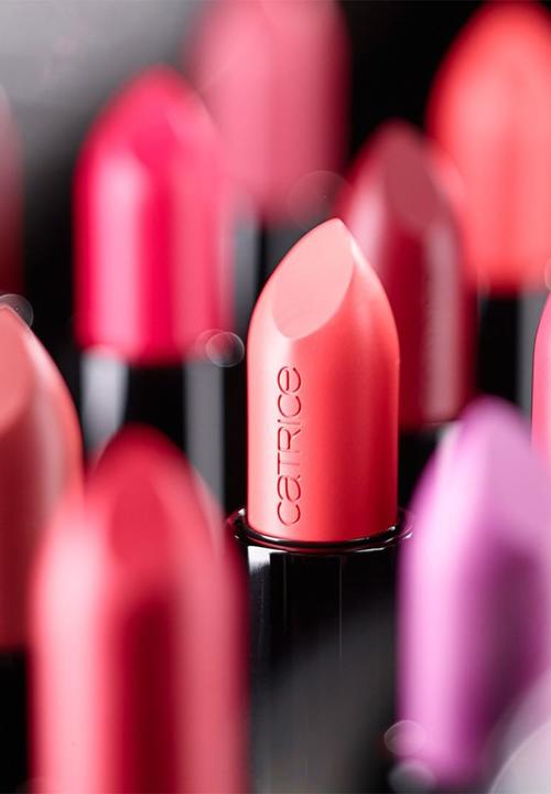 Catrice - Full Satin Nude Lipstick - 030 Full Of Attitude