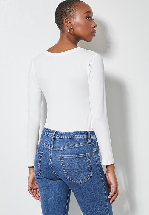 Superbalist - 2 Pack fitted viscose V-neck tee's - black & white