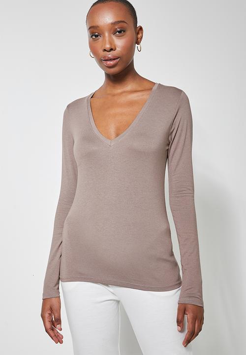 Superbalist - 2 Pack fitted viscose v-neck tee's - mocha & milk