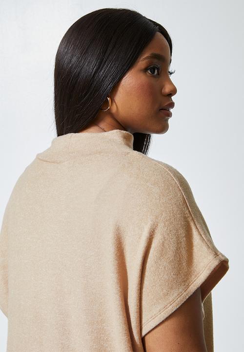Superbalist - Soft touch sleeveless poloneck top - beige 