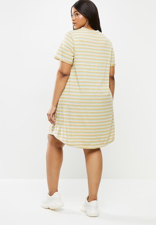 Cotton On - Curve relaxed tee dress - multi 