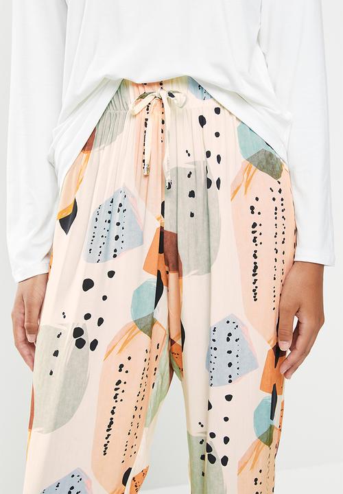 Superbalist - Sleep long sleeve fitted top & pants set - multi