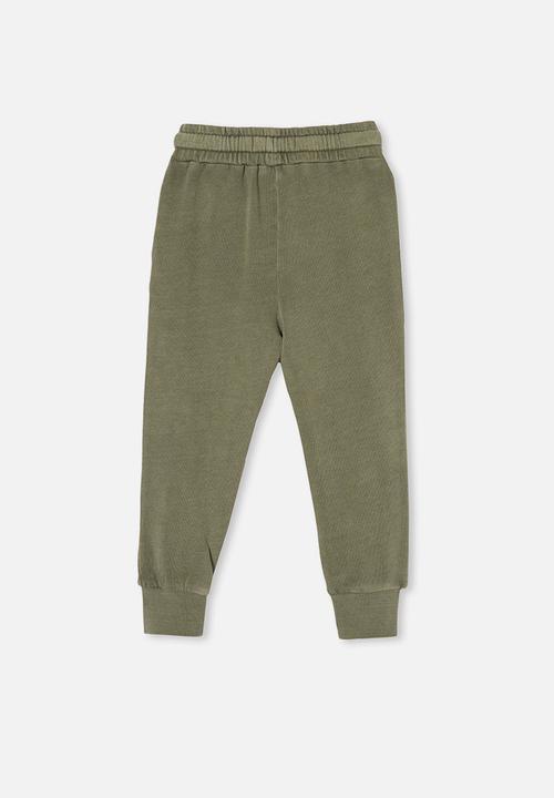 Cotton On - Marlo trackpant - swag green/brave