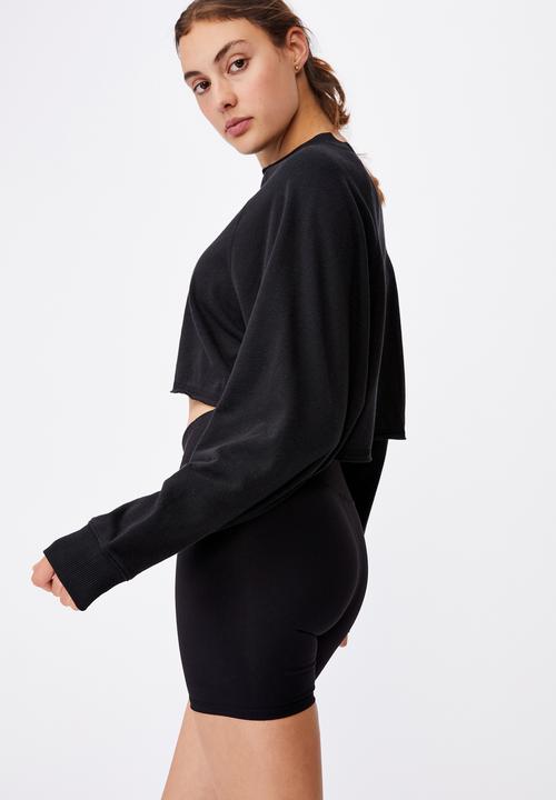 Cotton On - Lifestyle crop raglan fleece - black