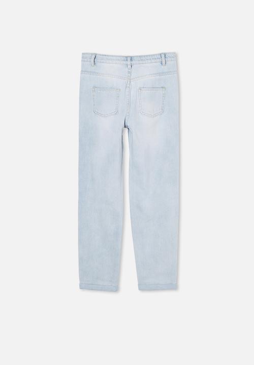 Free by Cotton On - Indiana slouch jean - bleach wash