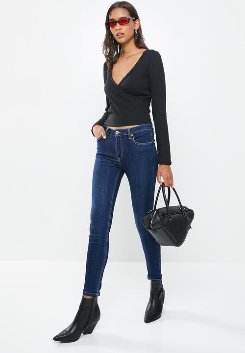 Cotton On - Wade wrap long sleeve top - black