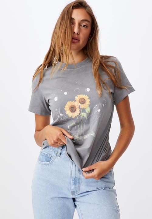 Cotton On - Classic arts T-shirt - grey 