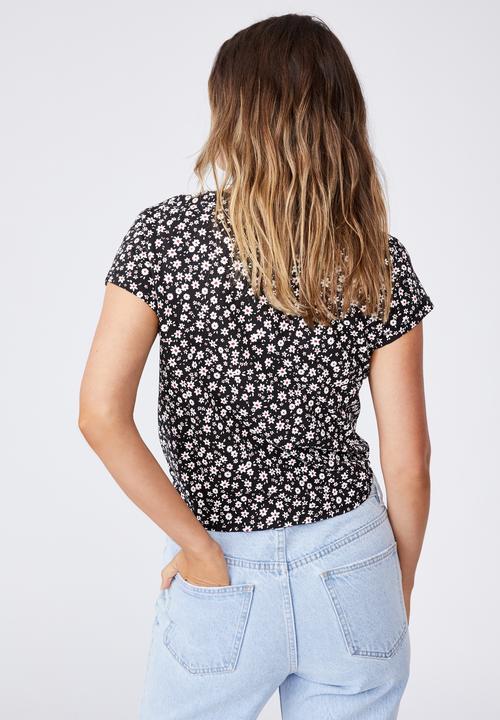 Cotton On - Tie front graphic tee - susie ditsy/black