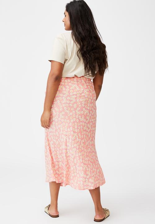 Cotton On - Curve all day slip skirt - peach