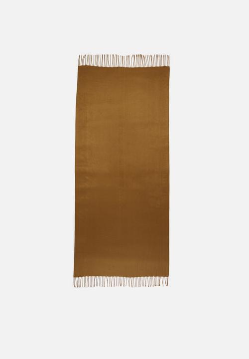 edit - Knitted fringed scarf - brown