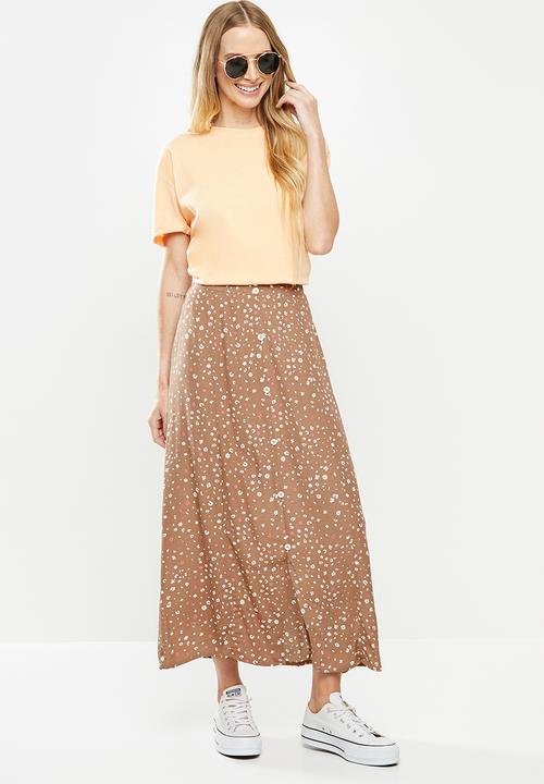 Cotton On - Amore button maxi skirt - brown