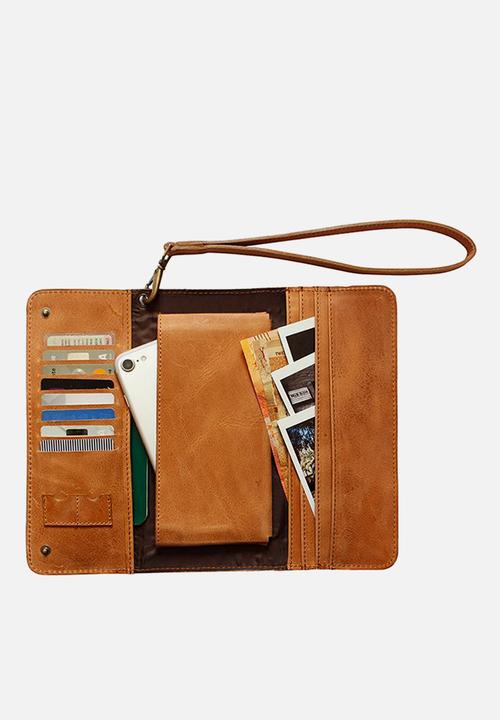 Escape Society - Conquest travel wallet - tan