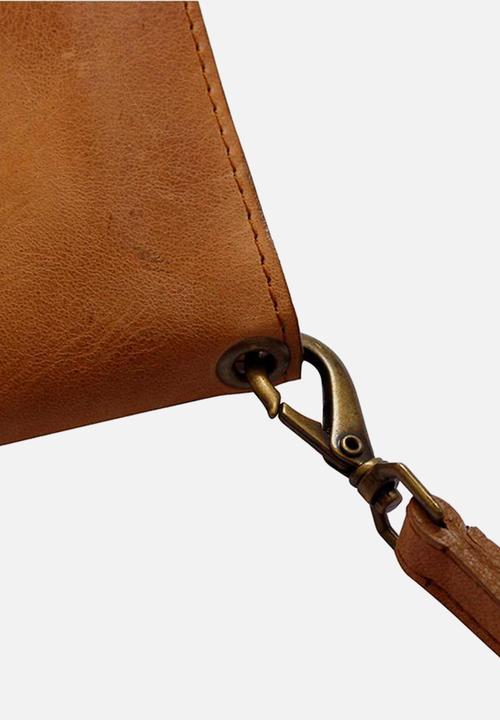 Escape Society - Conquest travel wallet - tan