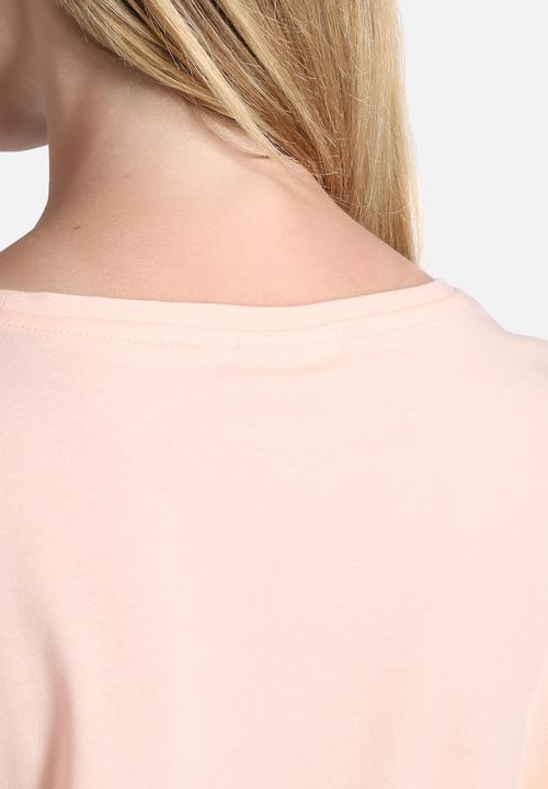 ONLY - Noomi Wake Tee