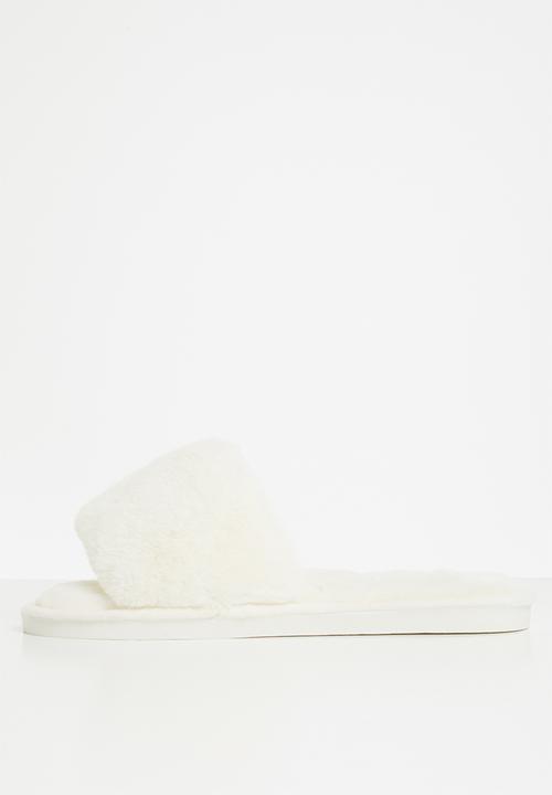 Miss Black - Rella slipper - white